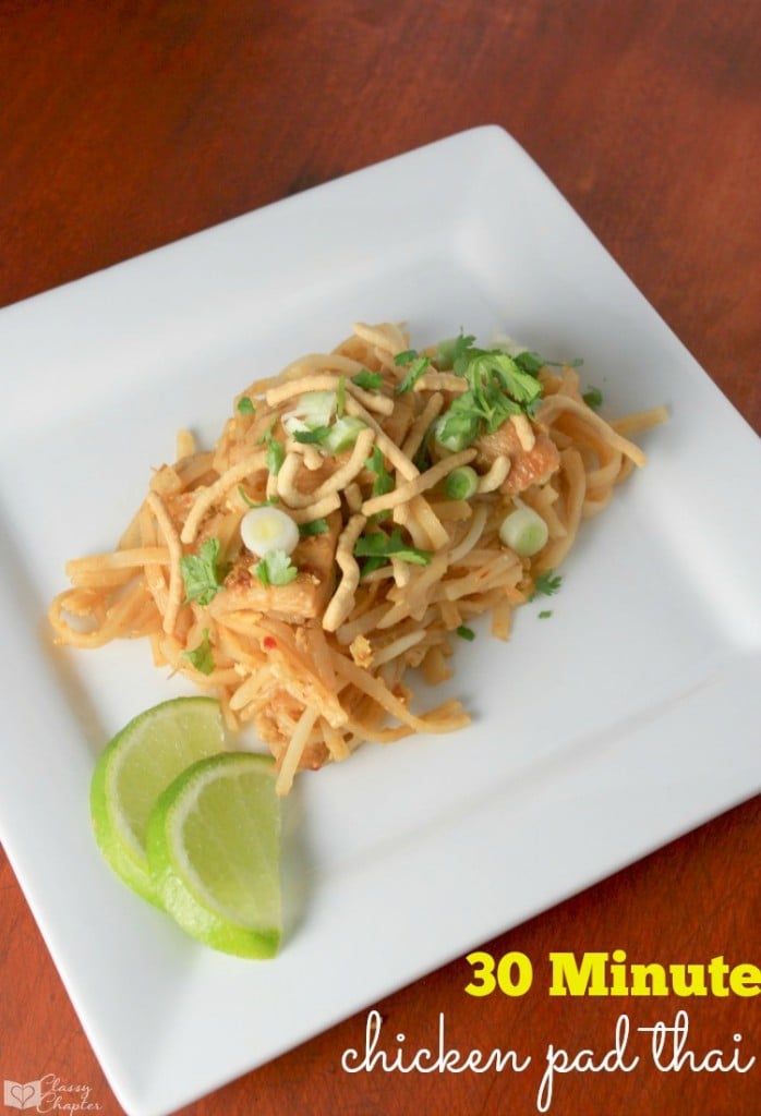 Looking for an easy dinner recipe? This chicken pad thai recipe is so tasty and so easy to make! It's one of my favorite 30-minute dinner recipes. 