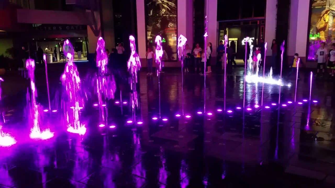 CityWalks_Dancing_Fountain